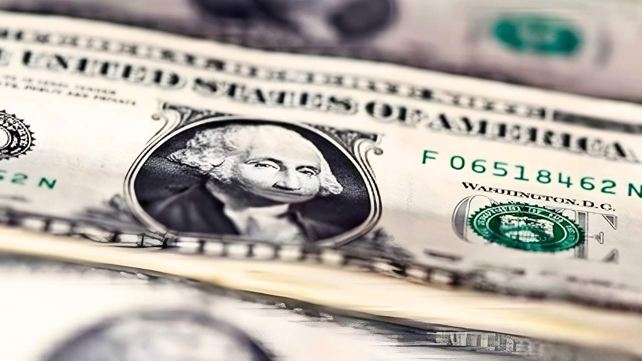 Peso Dominicano Cae y el Precio del Dólar Se Dispara: Actualización del 25 de Noviembre